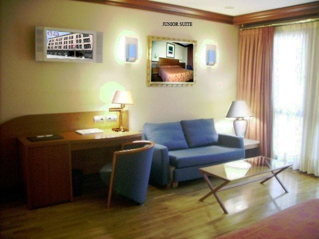 Hotel Amadeus Valladolid Zimmer foto