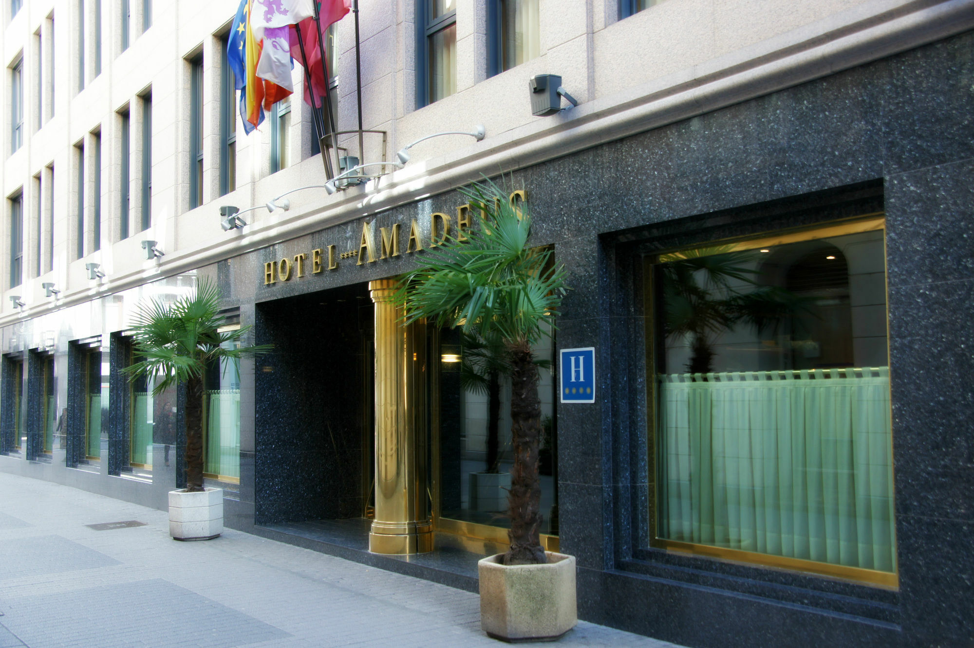 Hotel Amadeus Valladolid Exterior foto